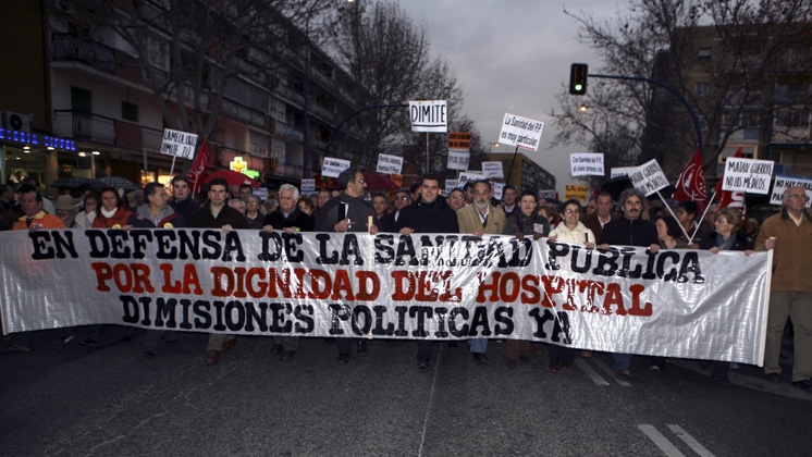 Frente a la Delegación de Gobierno de la Comunidad de Madrid