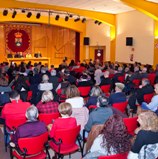Leganés rinde homenaje a los maestros en la presentación del libro de Pío Maceda